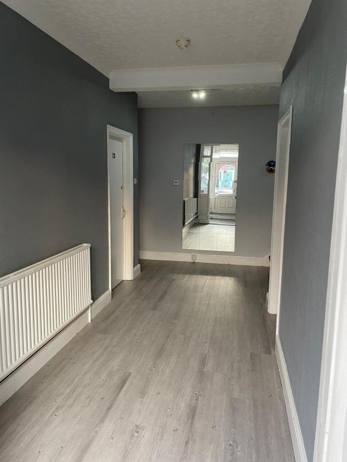 Large Ground Floor Studio Holiday Apartment Skegness - Flat 12 외부 사진